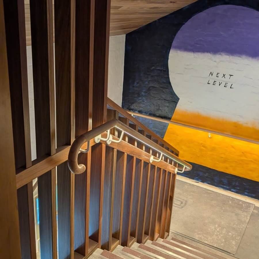 Stairs & Balustrades